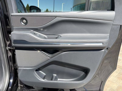 2026 Lincoln Navigator L Premiere