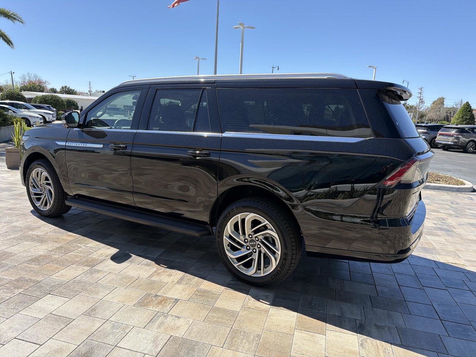 2026 Lincoln Navigator L Premiere