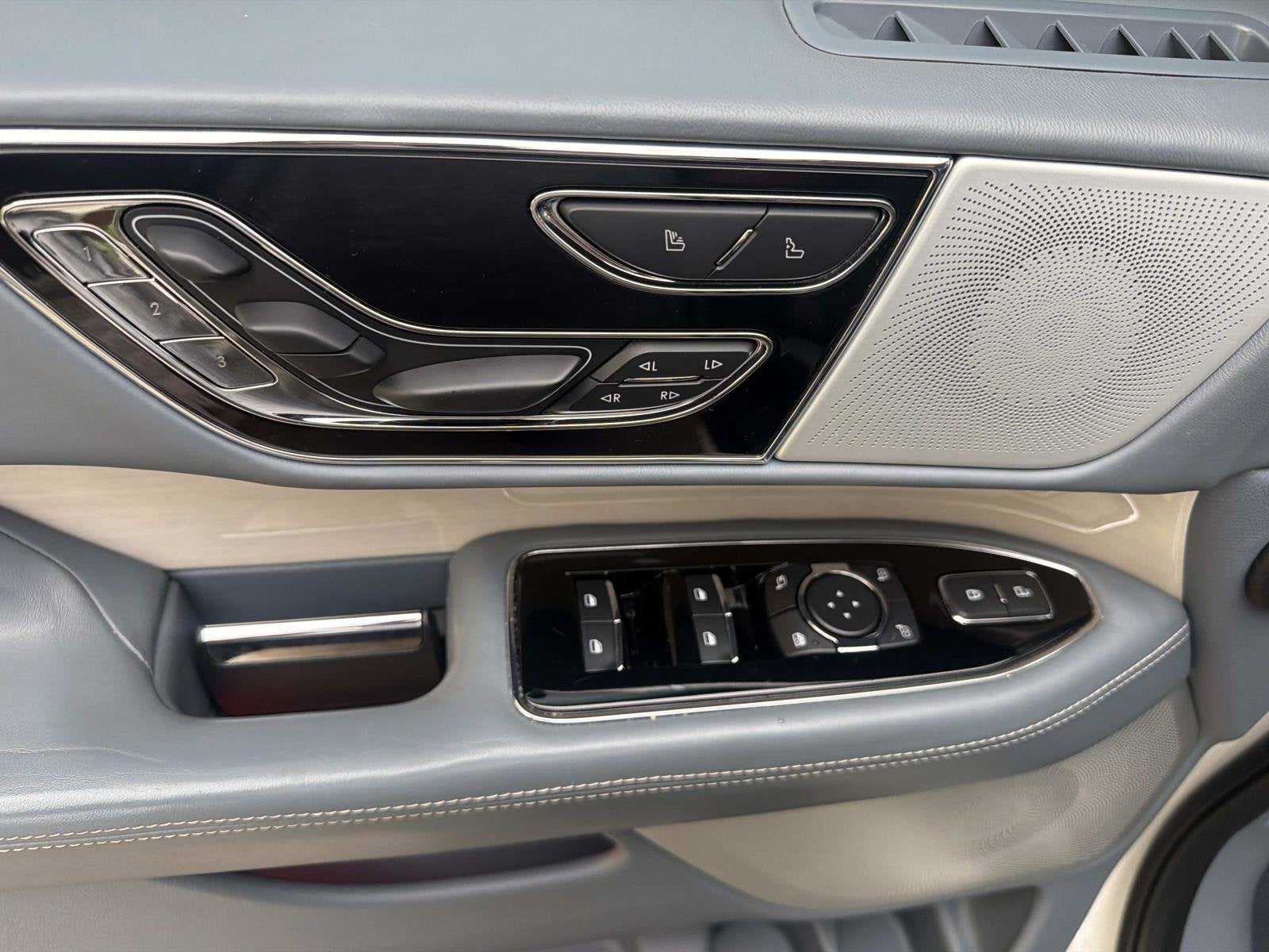 2024 Lincoln Navigator L Black Label
