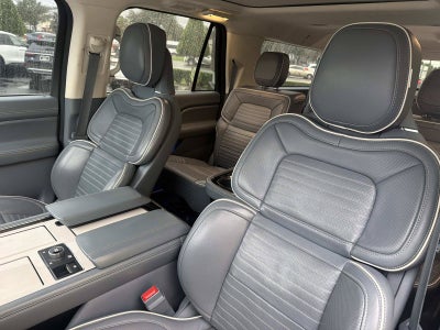 2024 Lincoln Navigator L Black Label