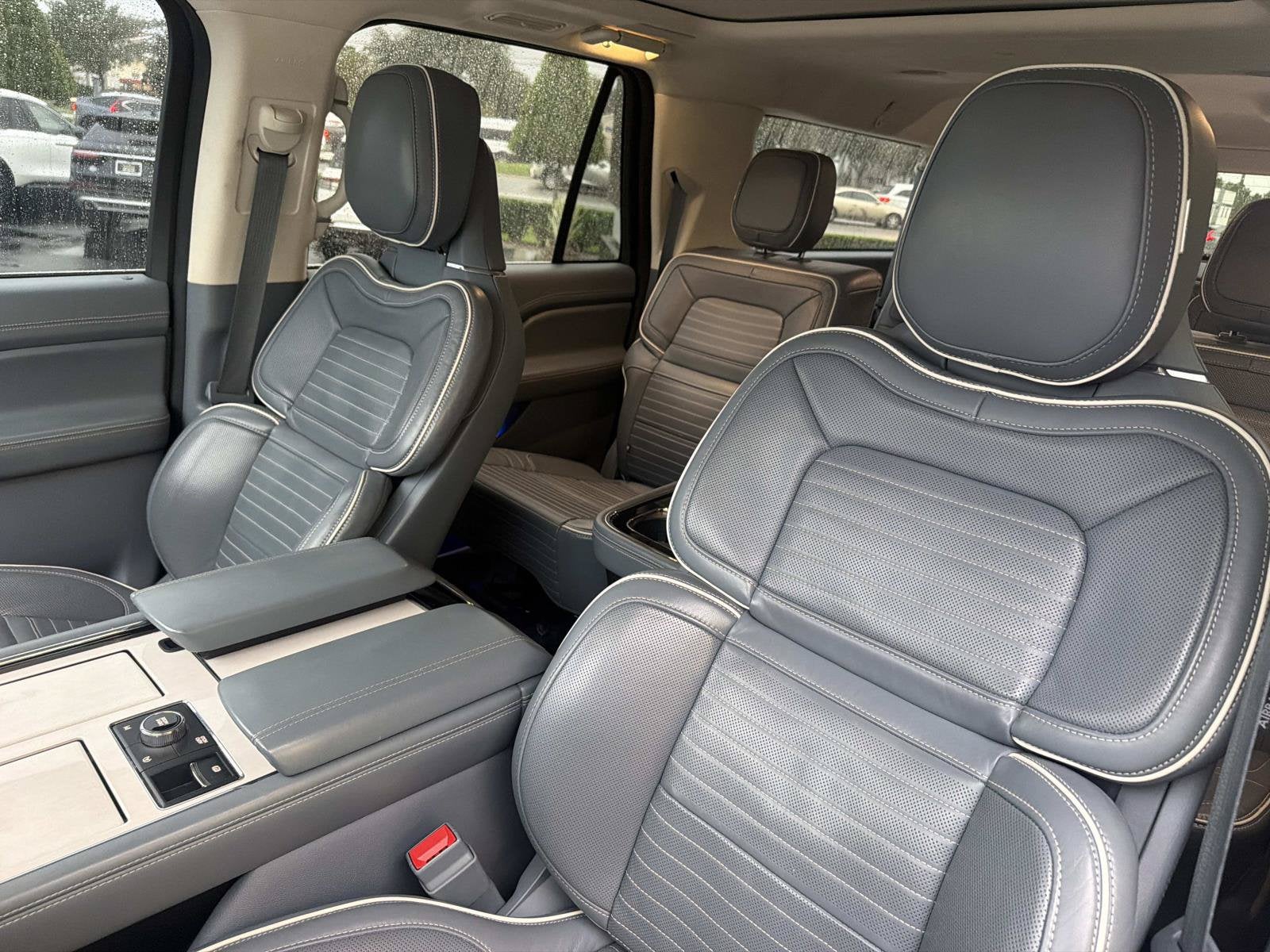 2024 Lincoln Navigator L Black Label