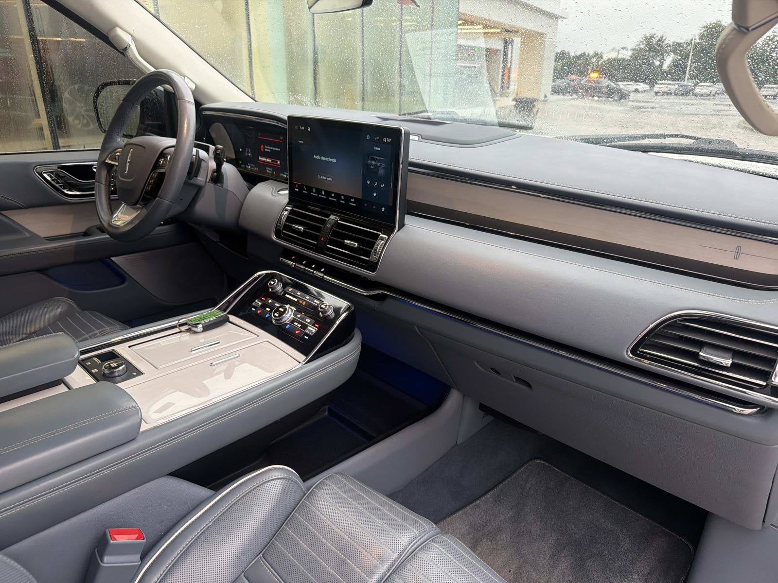2024 Lincoln Navigator L Black Label