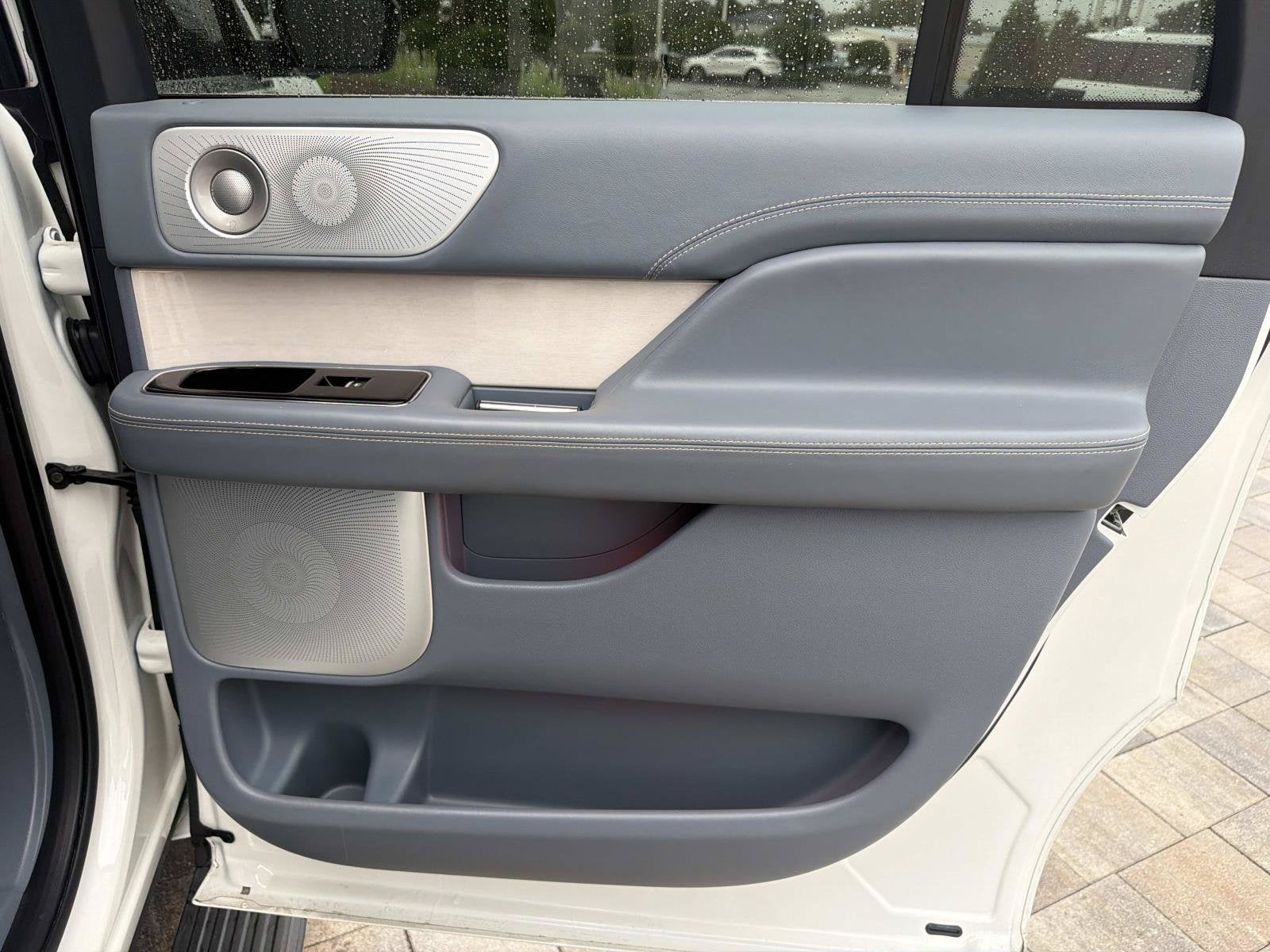 2024 Lincoln Navigator L Black Label