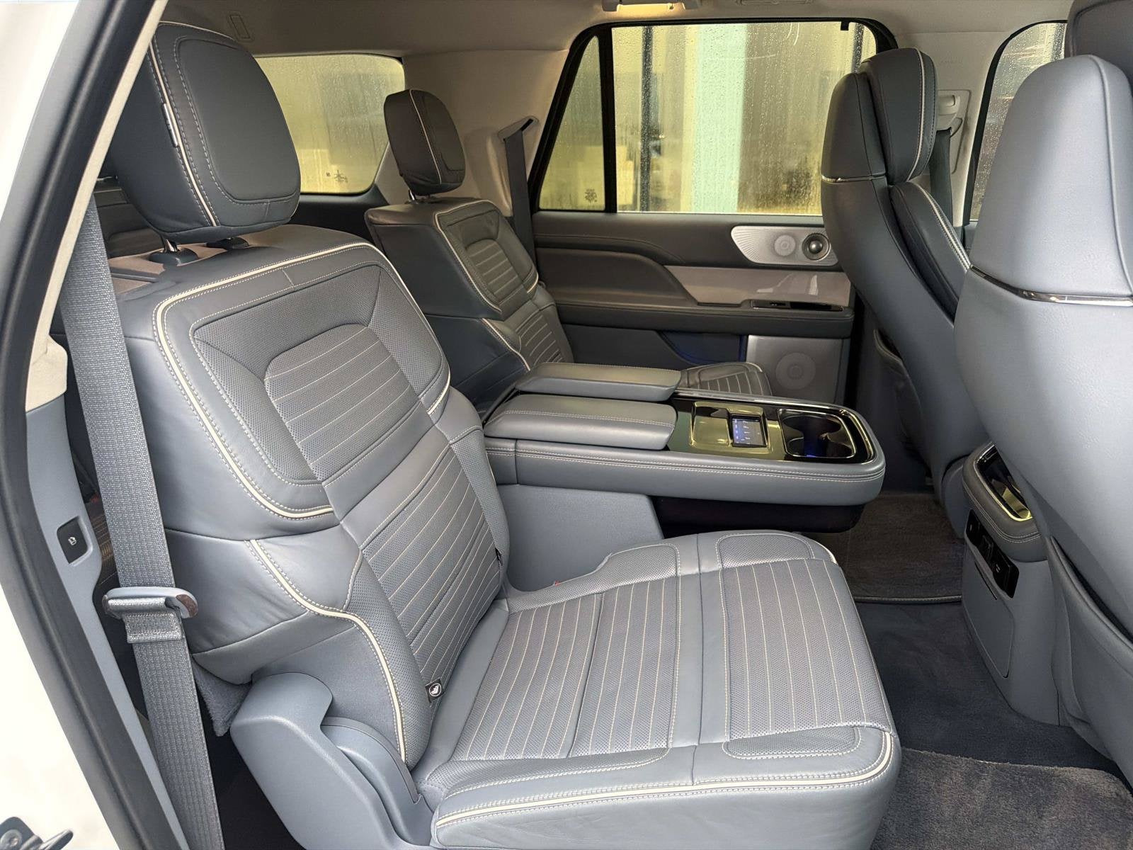 2024 Lincoln Navigator L Black Label