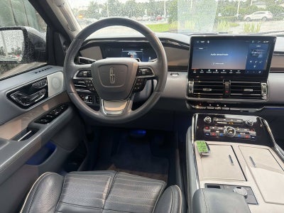 2024 Lincoln Navigator L Black Label
