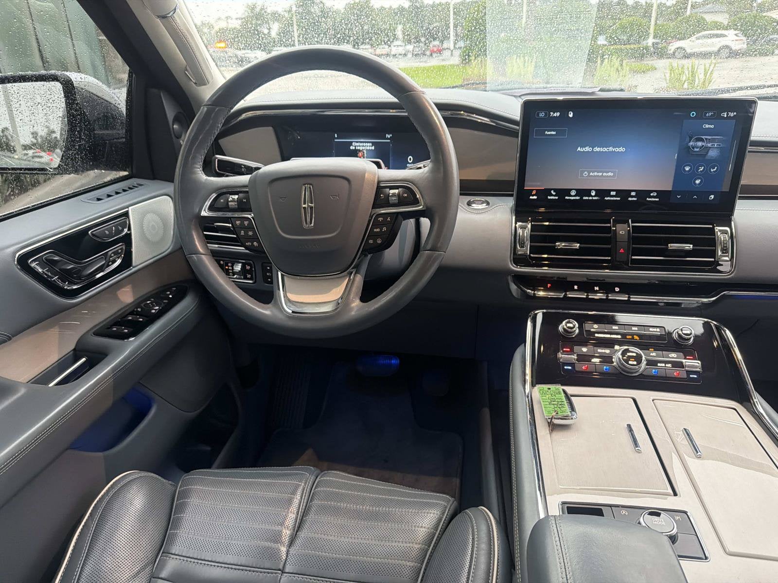 2024 Lincoln Navigator L Black Label