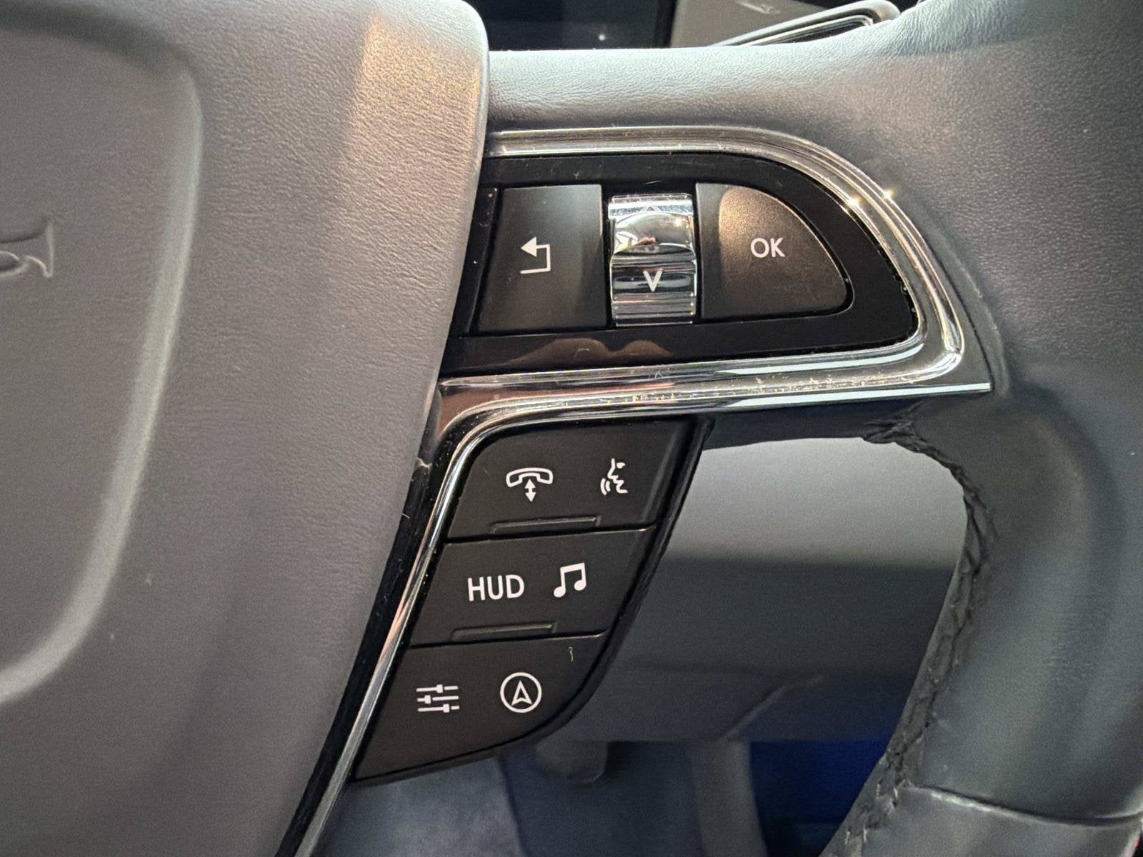 2024 Lincoln Navigator L Black Label