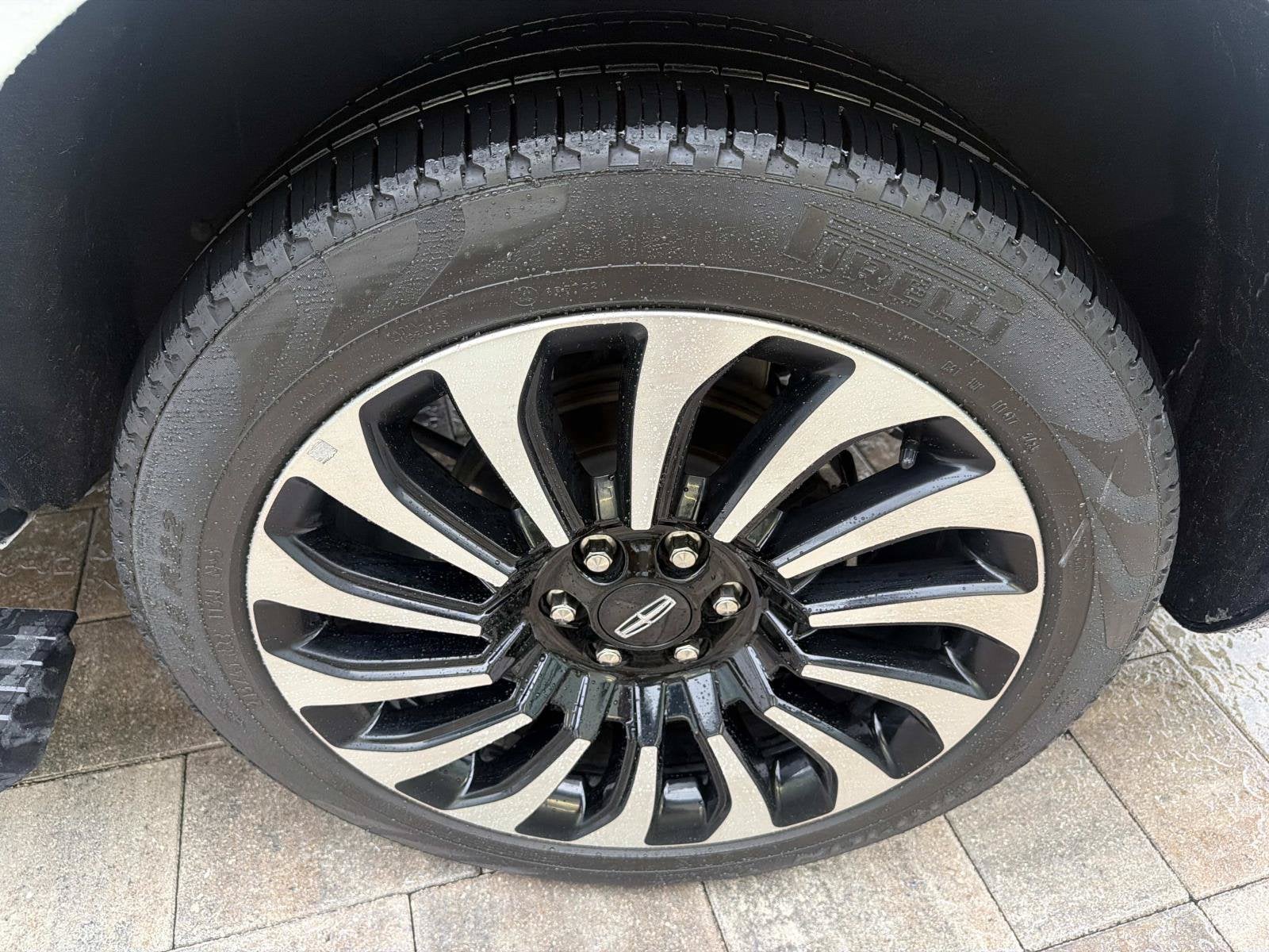2024 Lincoln Navigator L Black Label