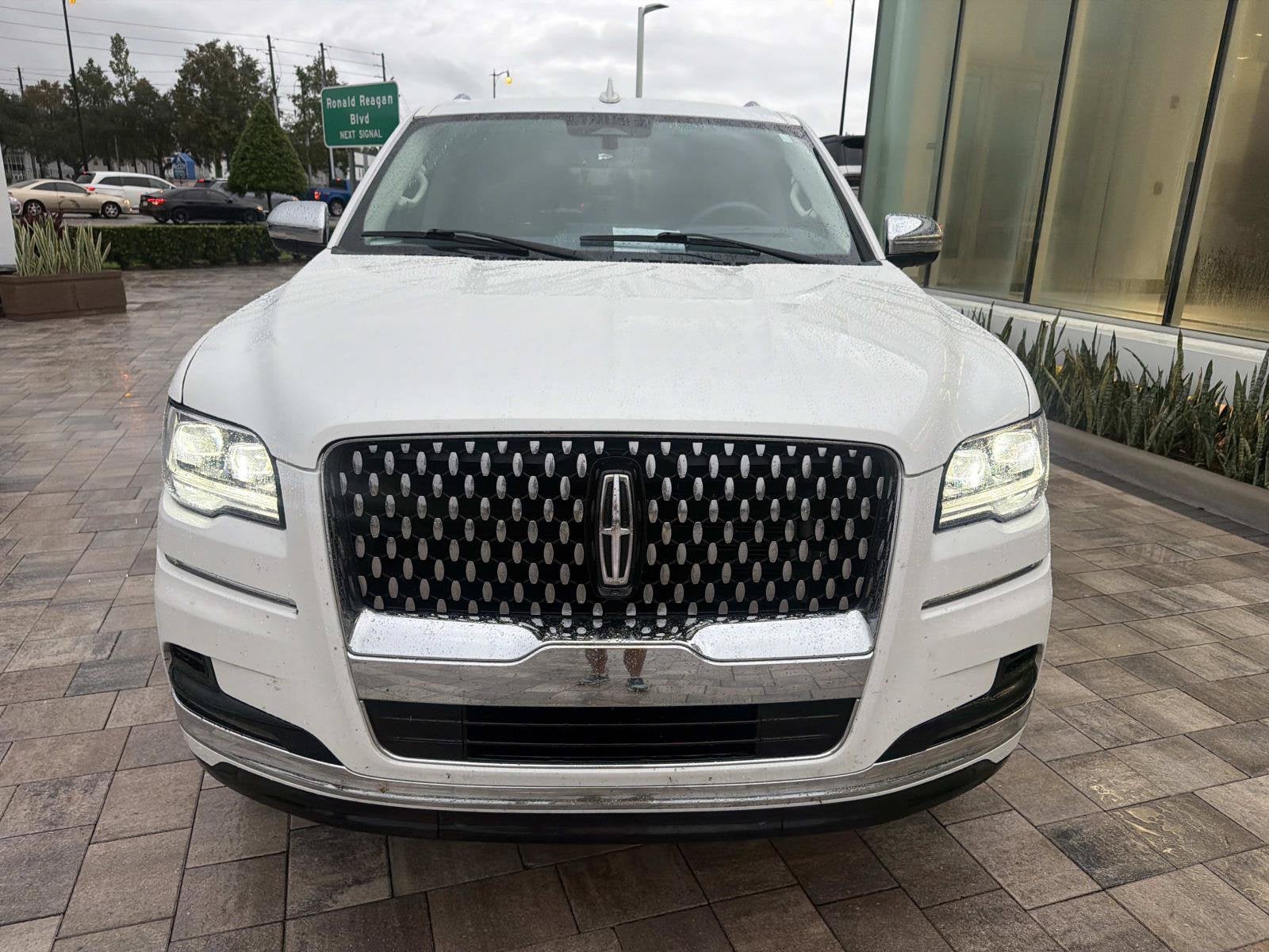 2024 Lincoln Navigator L Black Label
