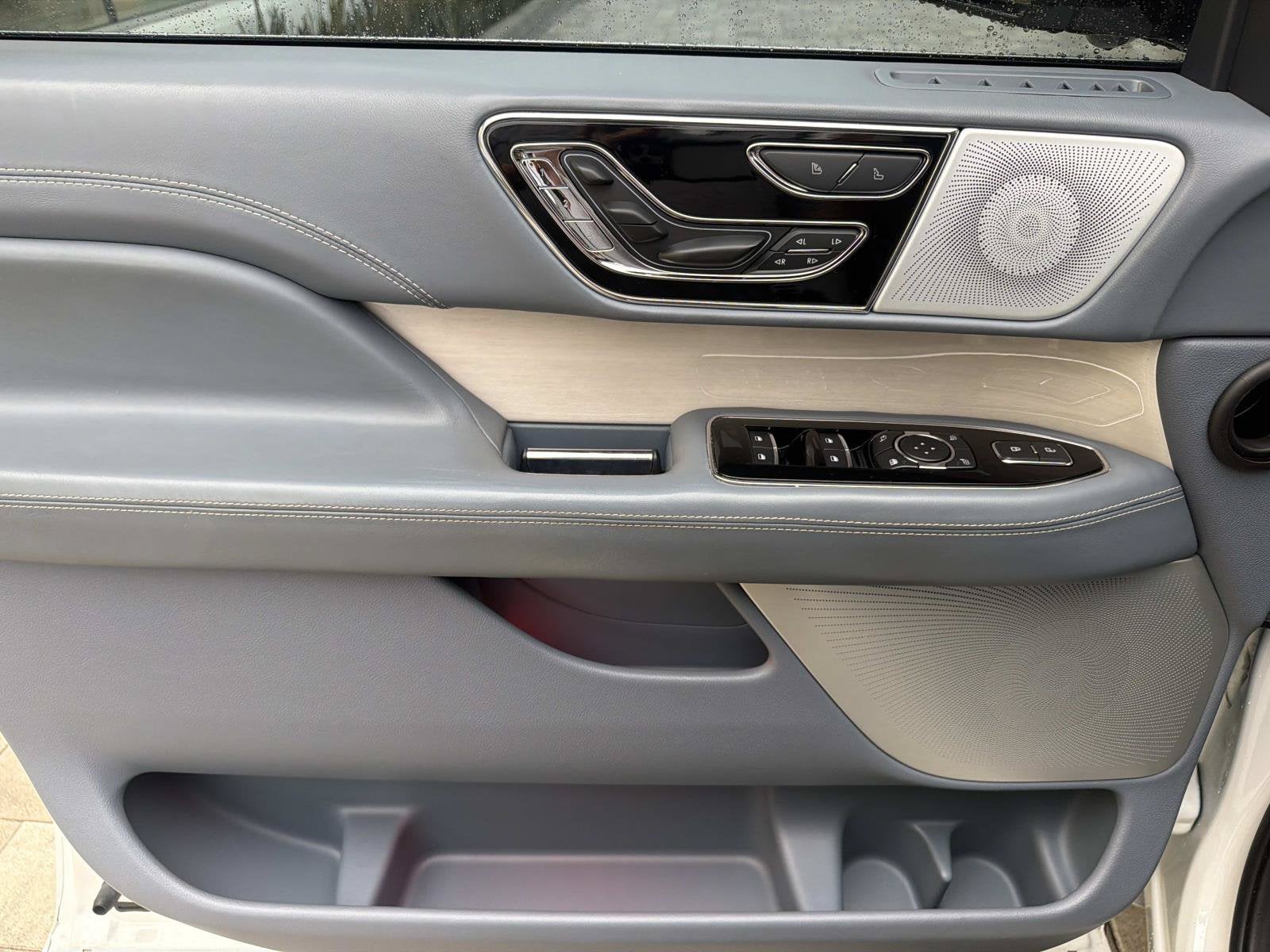 2024 Lincoln Navigator L Black Label