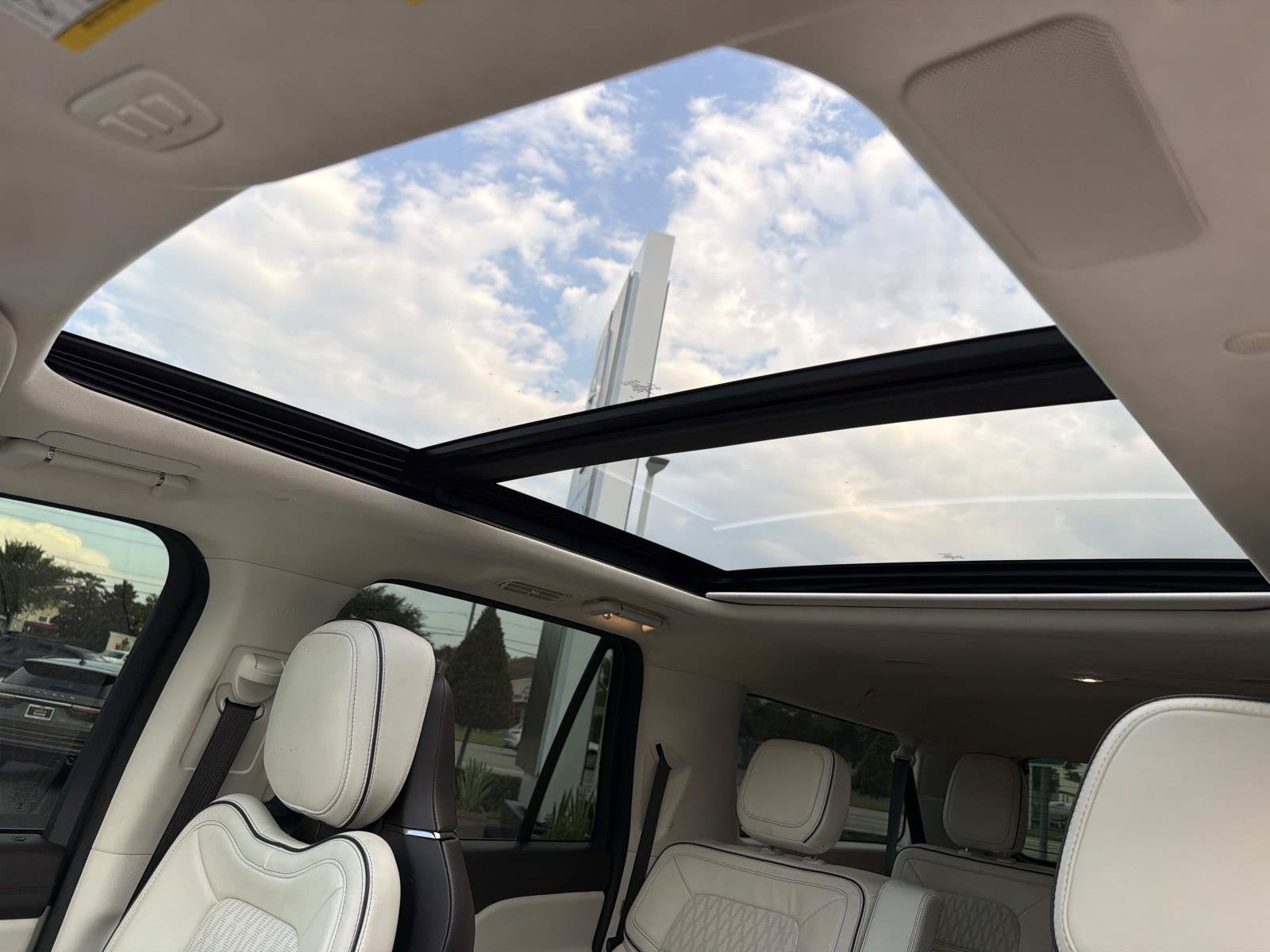 2023 Lincoln Navigator L Black Label