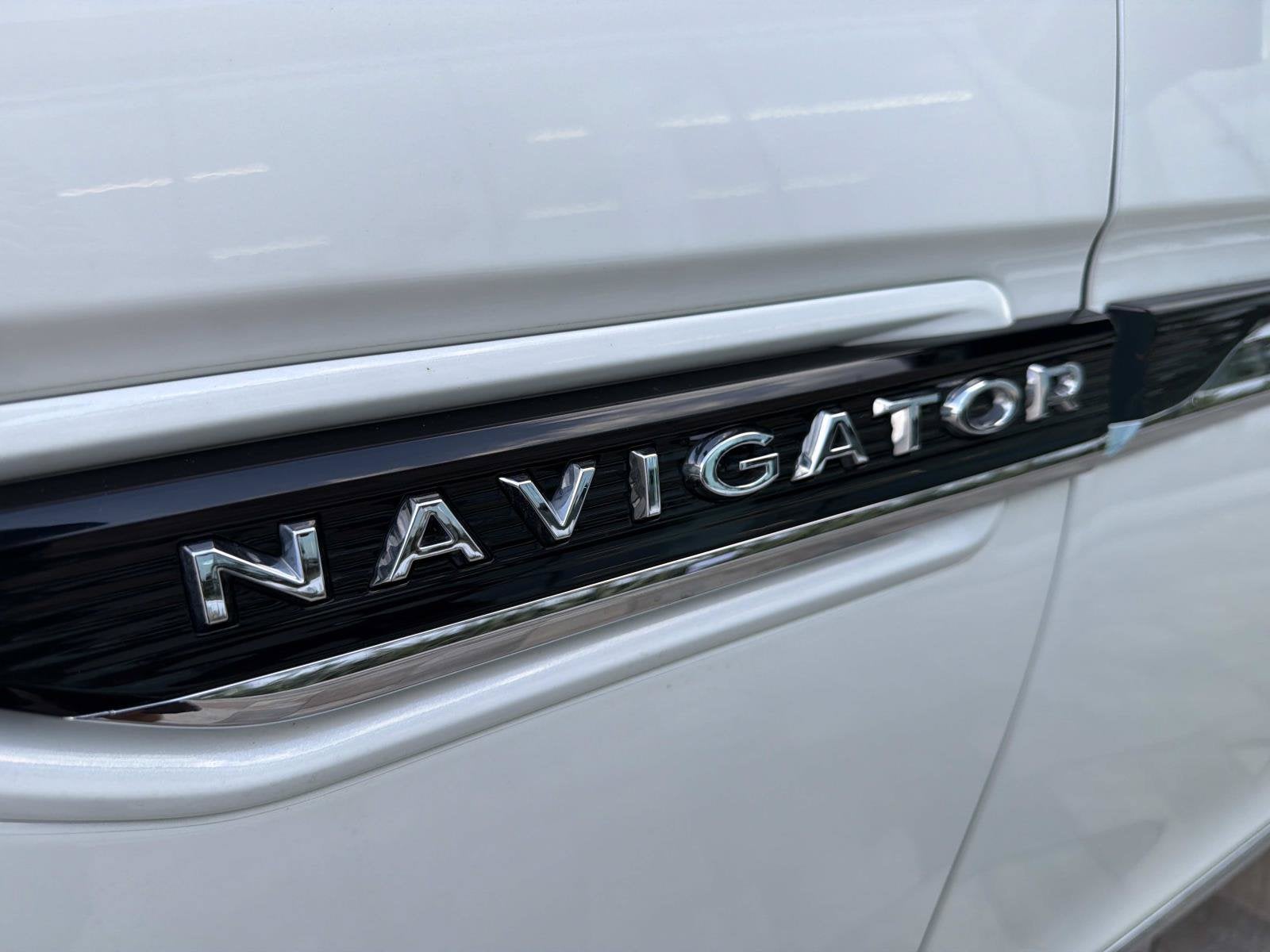 2023 Lincoln Navigator L Black Label
