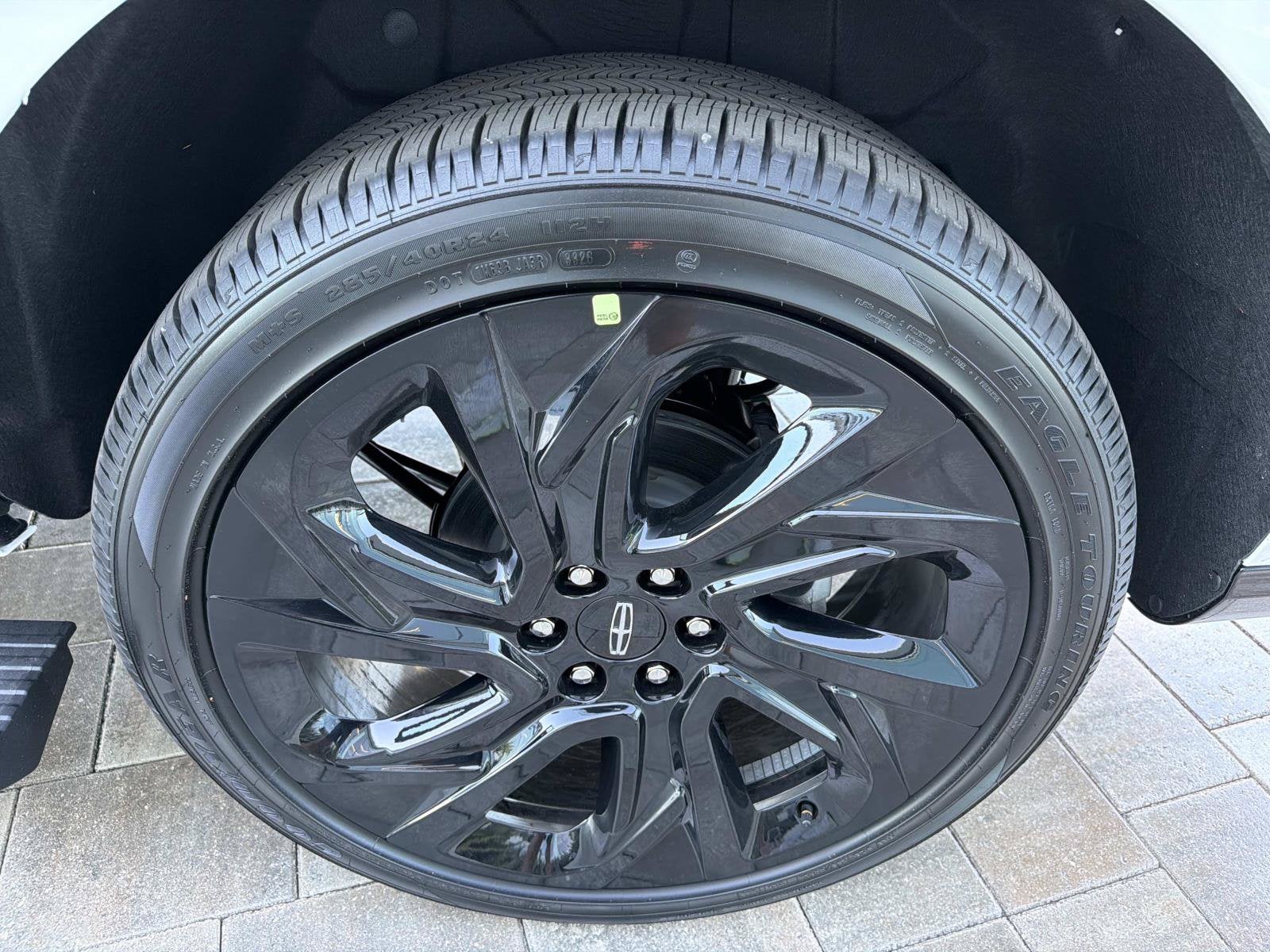 2027 Lincoln Navigator L Black Label