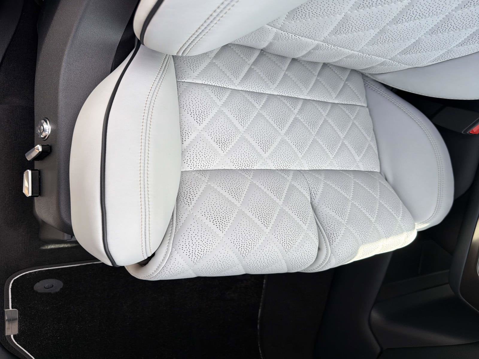 2026 Lincoln Navigator L Black Label