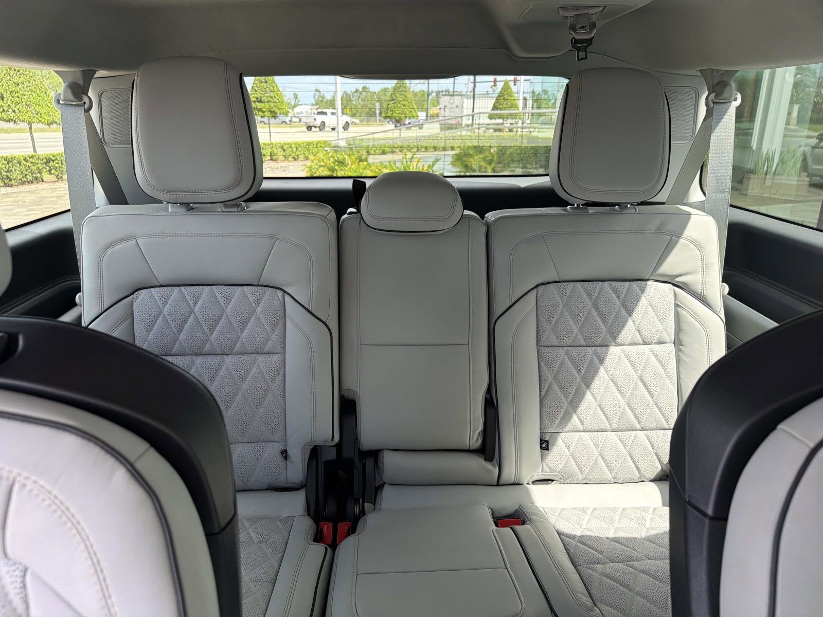 2026 Lincoln Navigator L Black Label