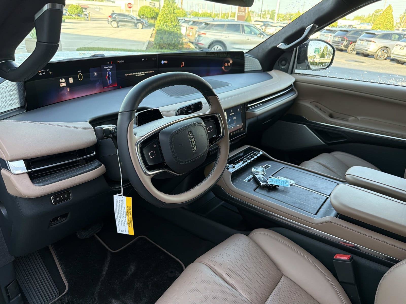 2027 Lincoln Navigator L Black Label