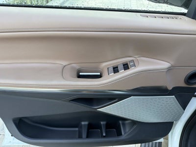 2027 Lincoln Navigator L Black Label