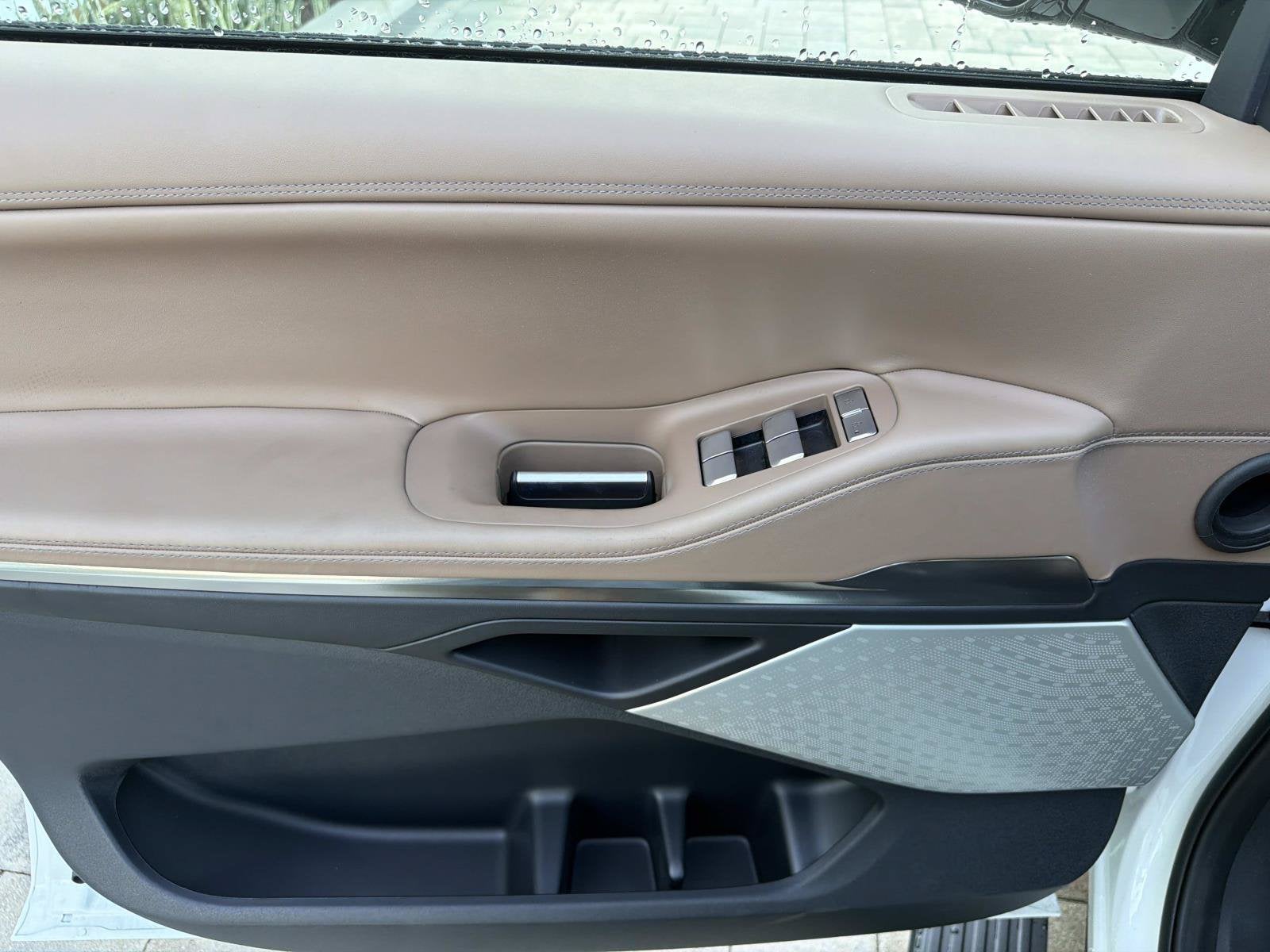 2027 Lincoln Navigator L Black Label