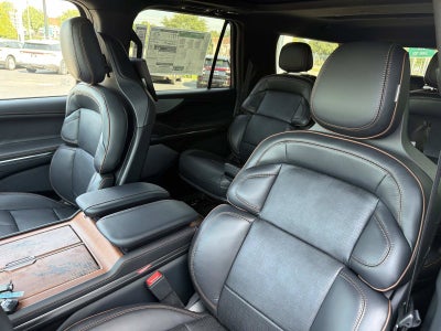 2027 Lincoln Navigator L Black Label