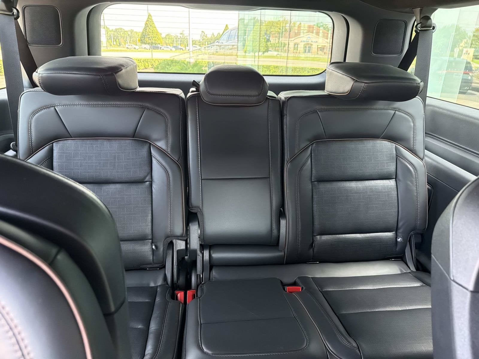2027 Lincoln Navigator L Black Label