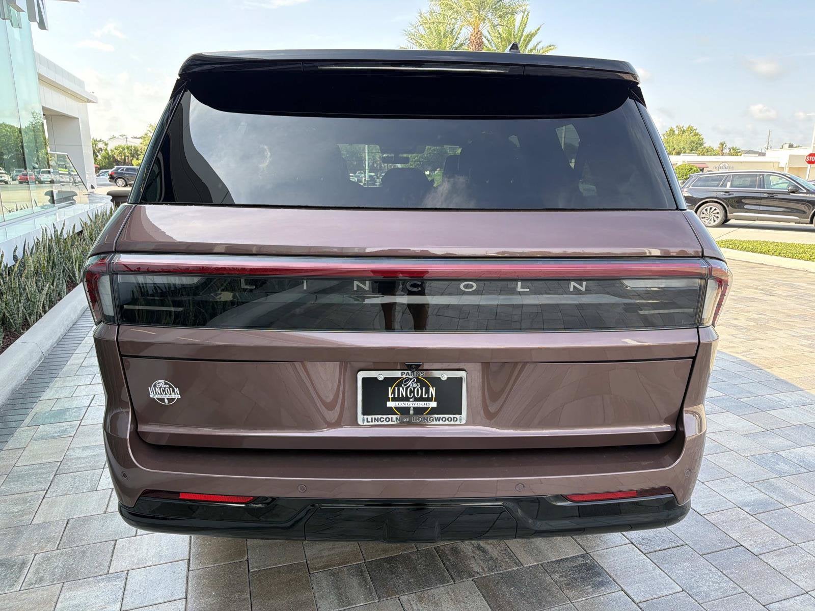2027 Lincoln Navigator L Black Label