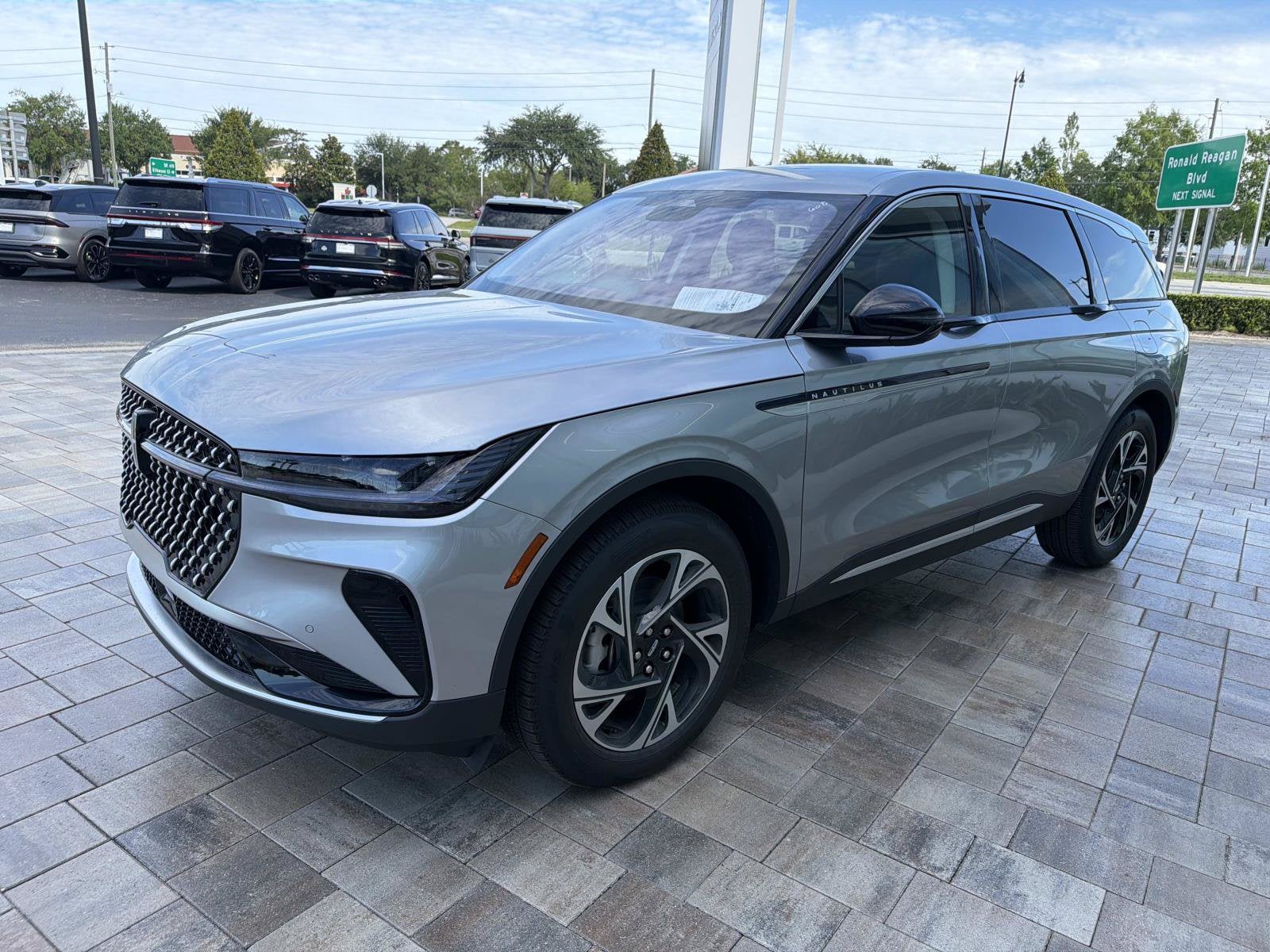 2025 Lincoln Nautilus Premiere