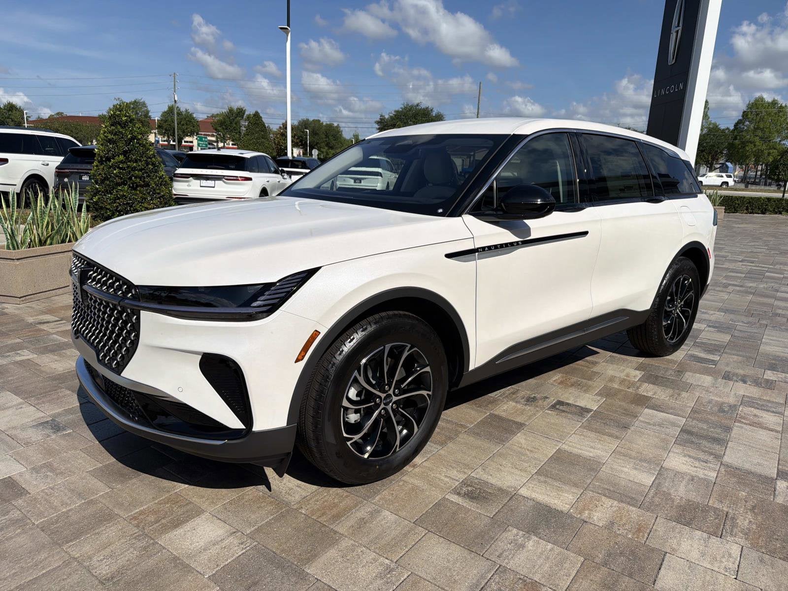 2026 Lincoln Nautilus Premiere
