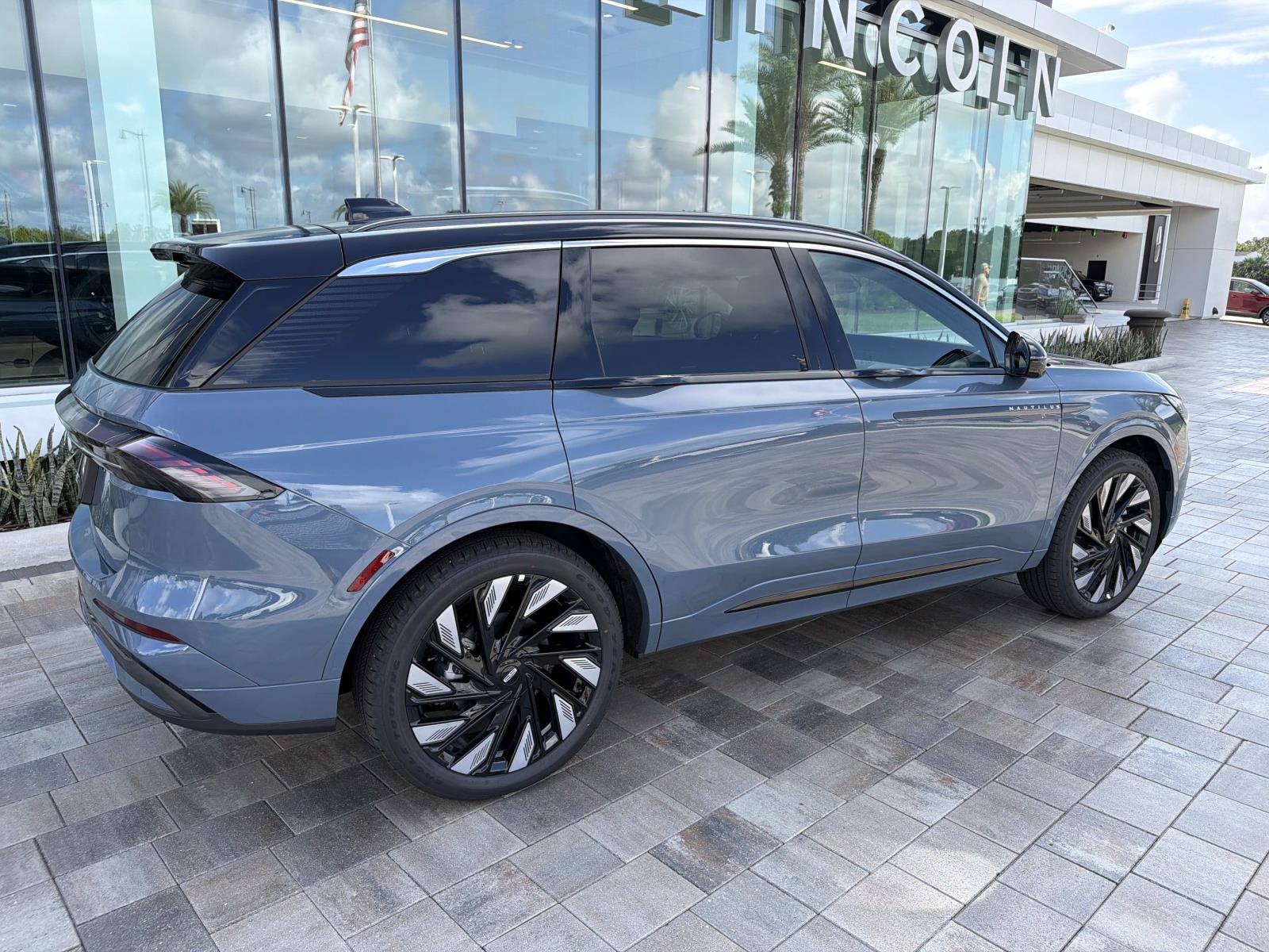 2026 Lincoln Nautilus Black Label