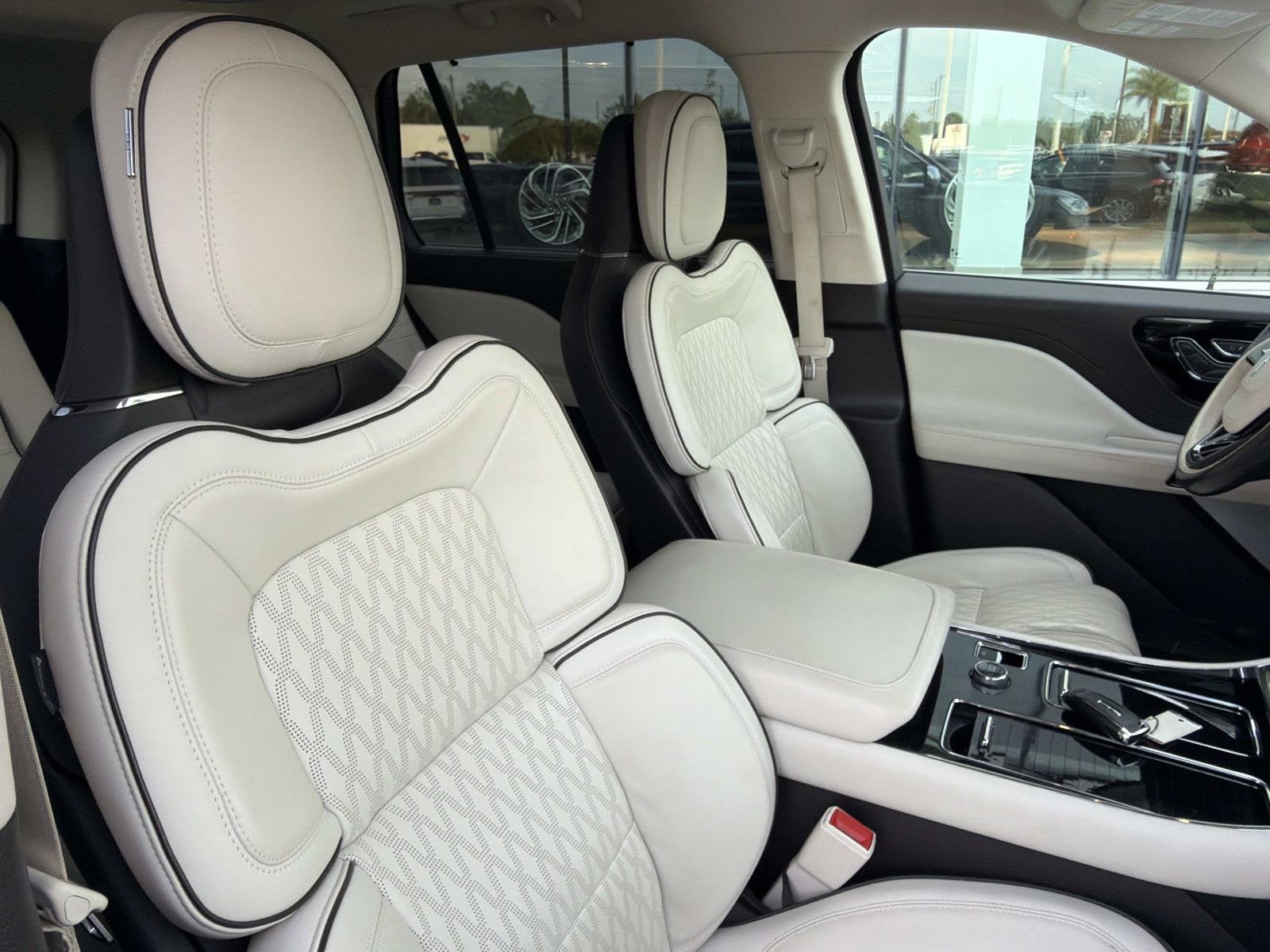 2021 Lincoln Aviator Black Label Grand Touring