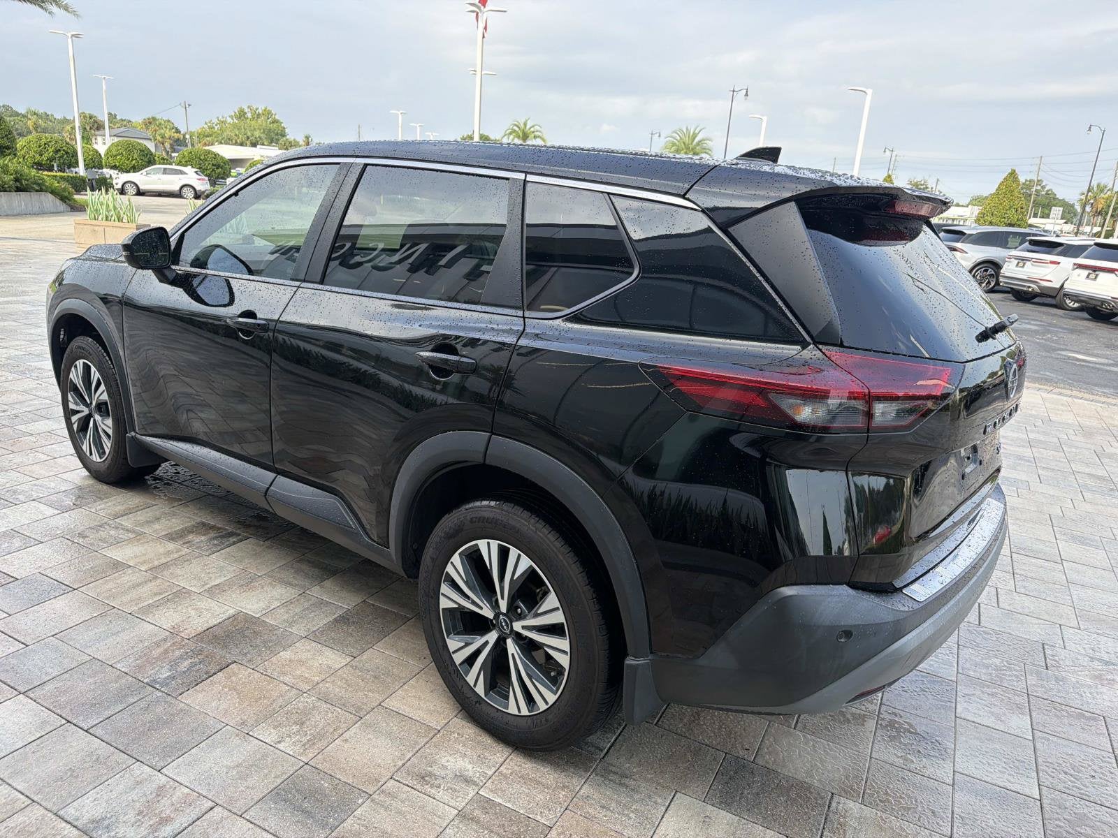 2022 Nissan Rogue SV
