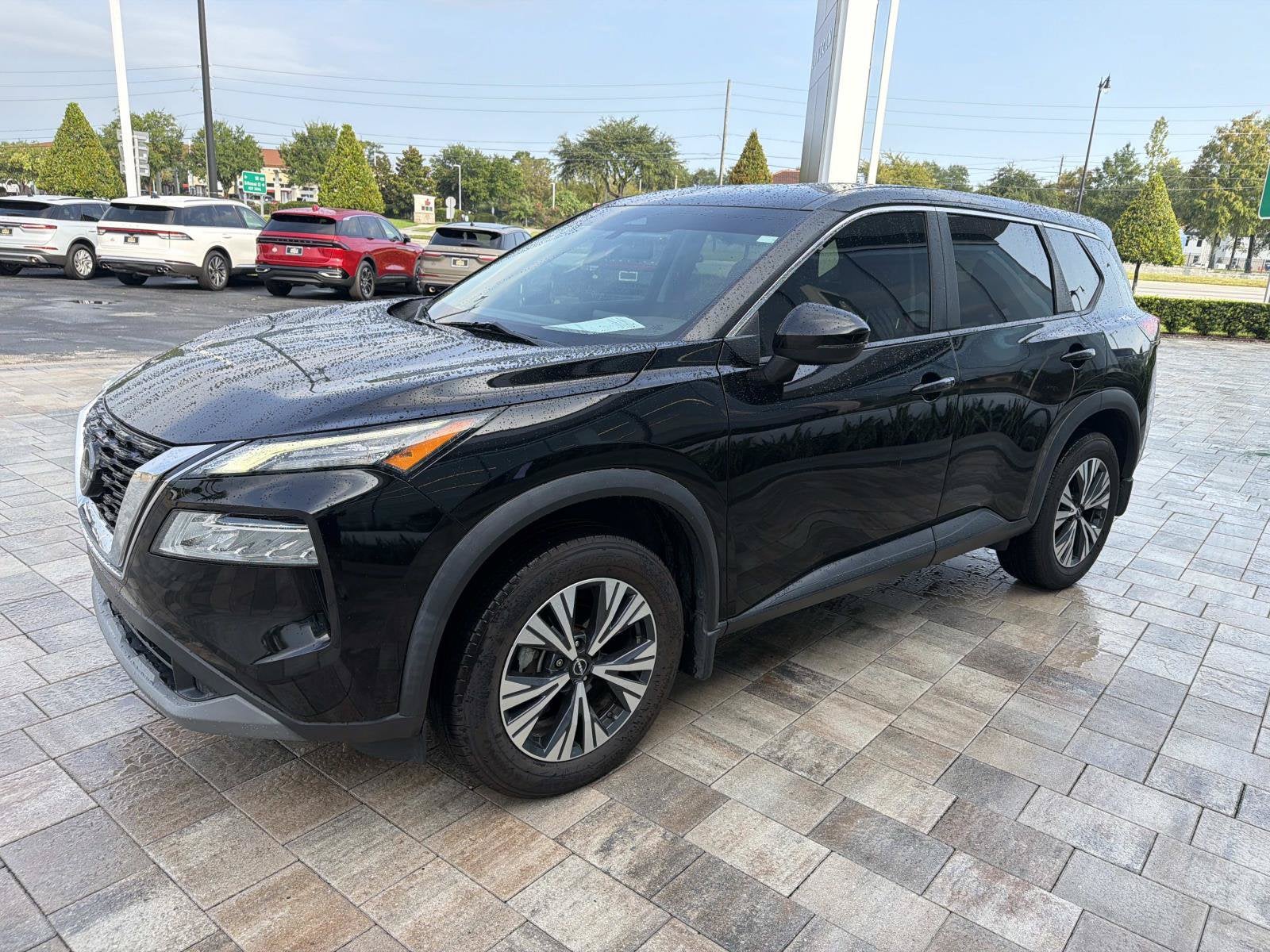 2022 Nissan Rogue SV