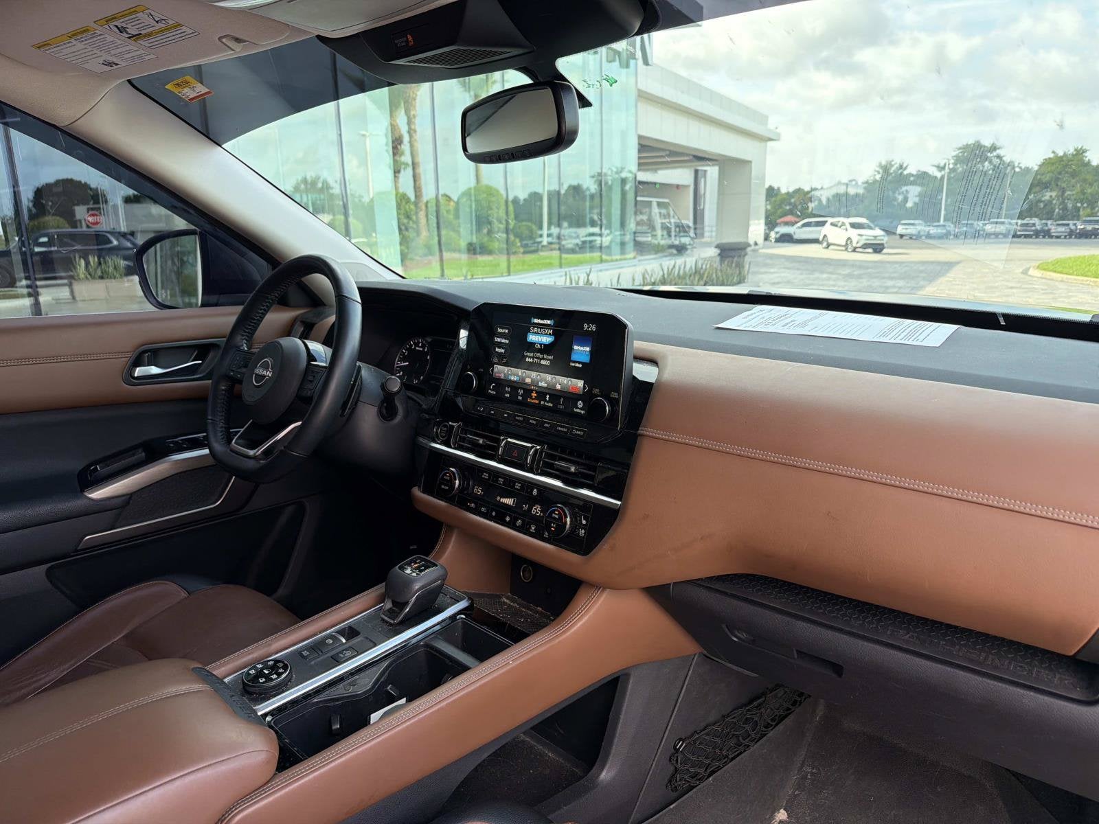 2022 Nissan Pathfinder Platinum
