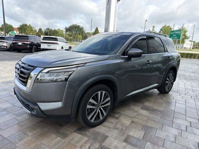 2022 Nissan Pathfinder Platinum