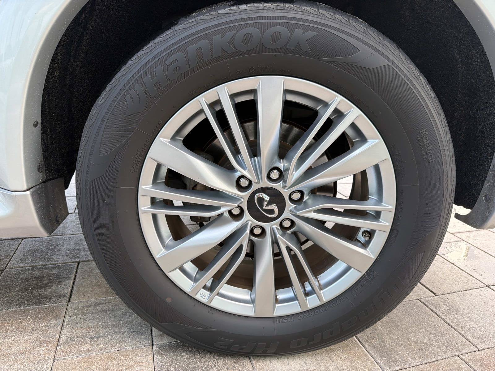 2020 INFINITI QX80 LUXE