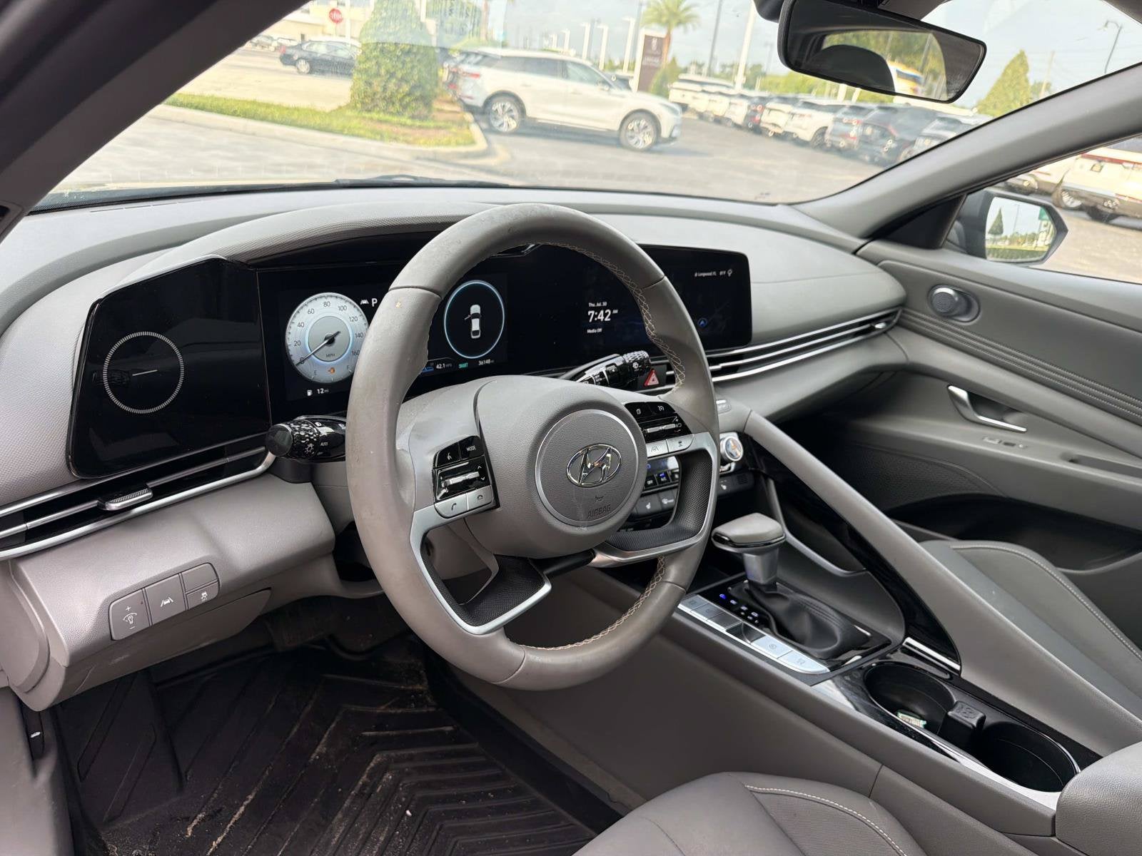 2023 Hyundai Elantra SEL