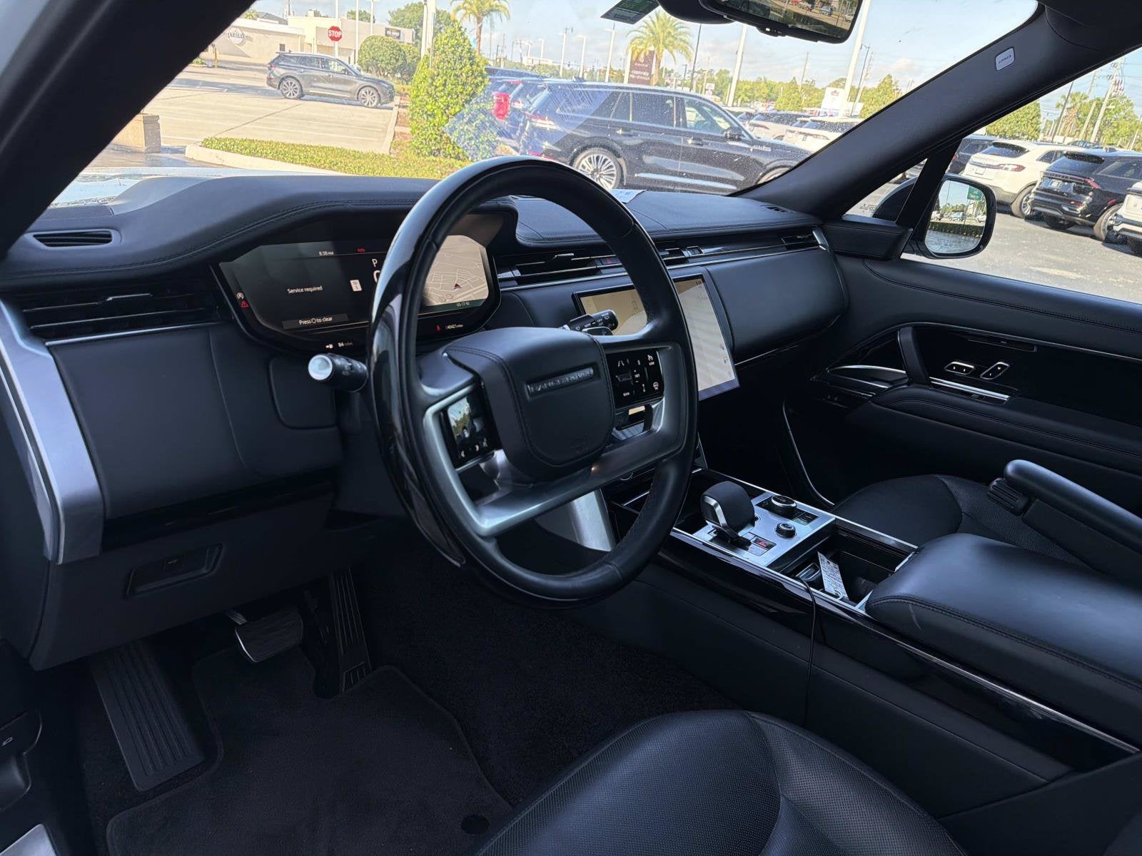 2023 Land Rover Range Rover SE