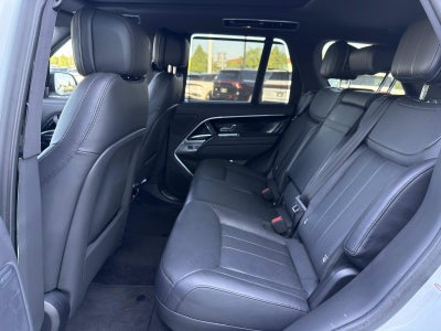 2023 Land Rover Range Rover SE