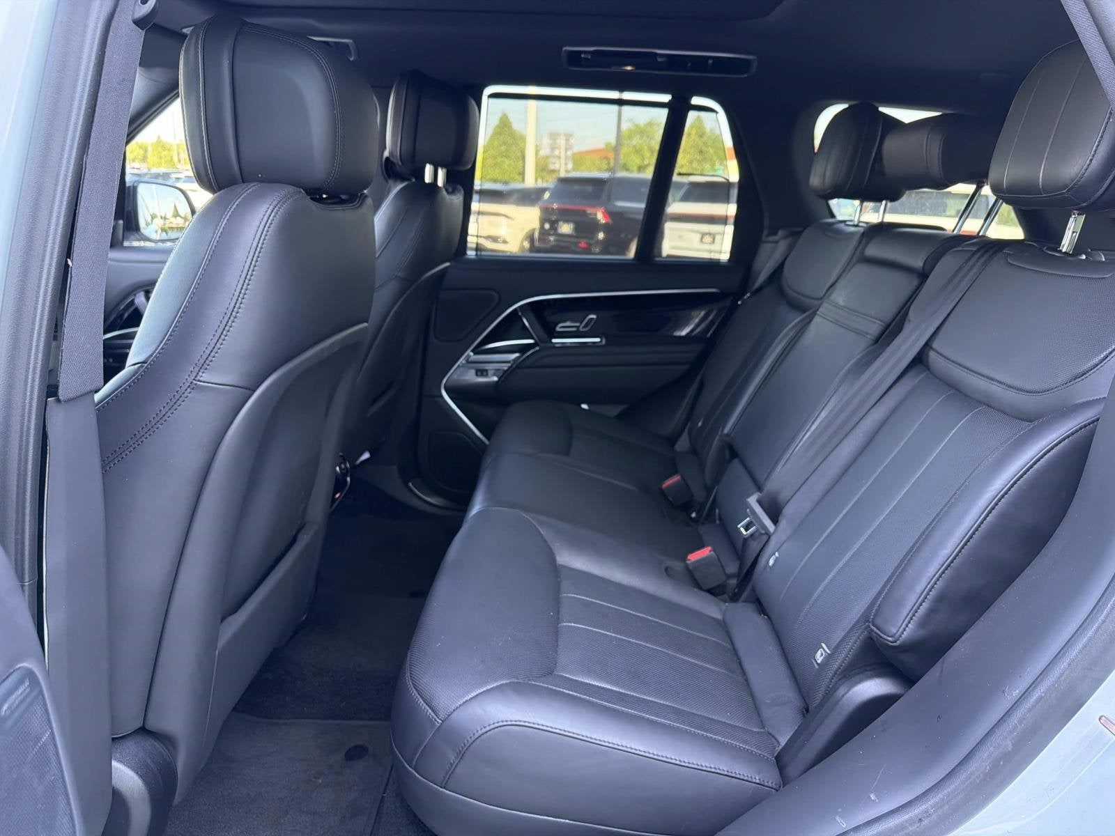 2023 Land Rover Range Rover SE