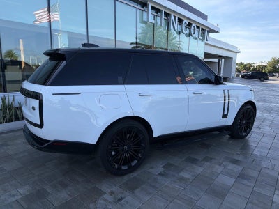 2023 Land Rover Range Rover SE