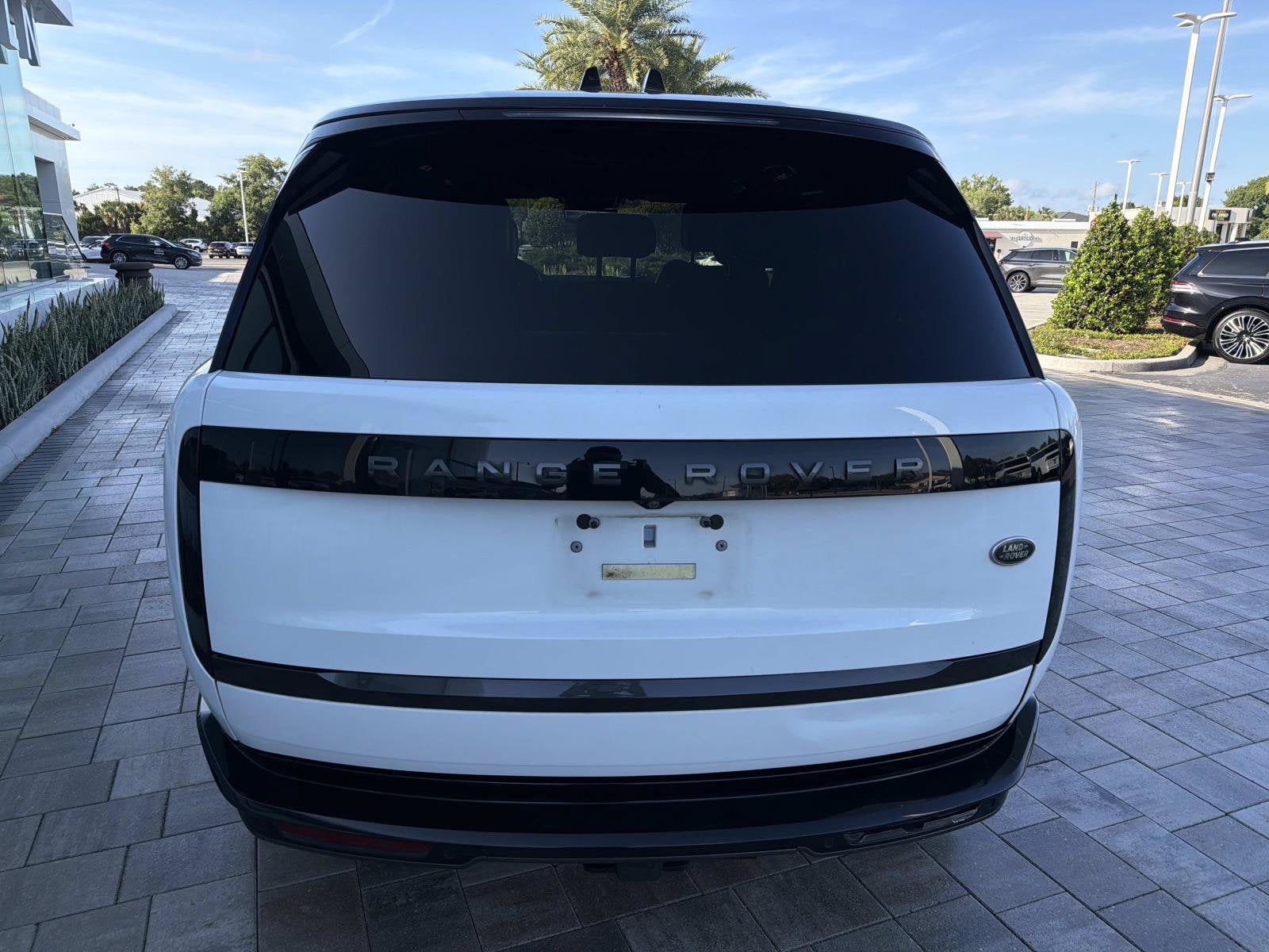 2023 Land Rover Range Rover SE