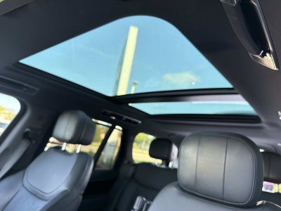 2023 Land Rover Range Rover SE