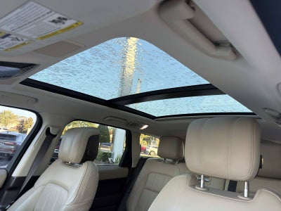 2022 Land Rover Range Rover Sport HSE Silver Edition