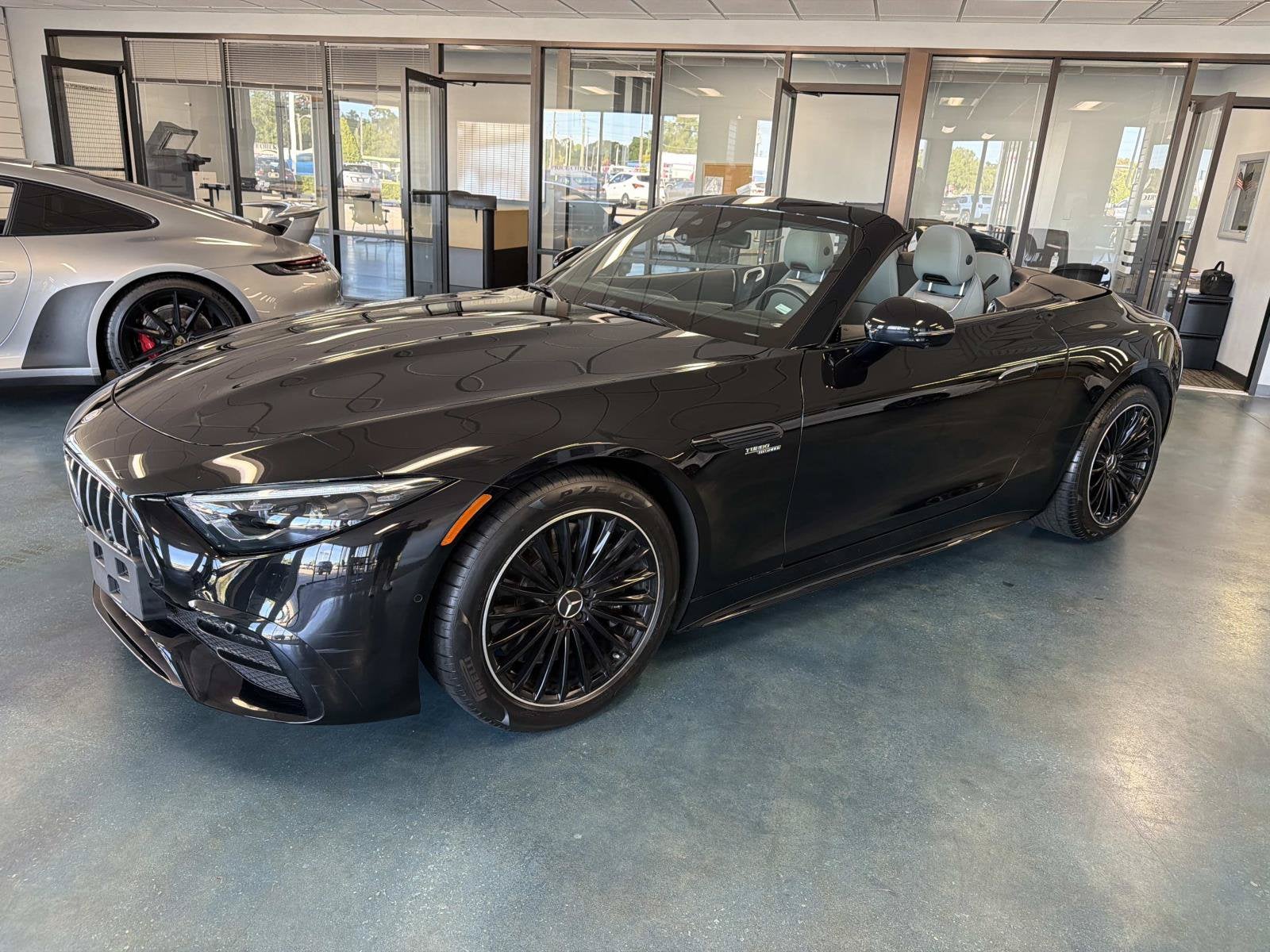 2025 Mercedes-Benz SL-Class AMG® SL 43