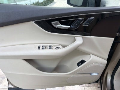 2019 Audi Q7 Premium Plus