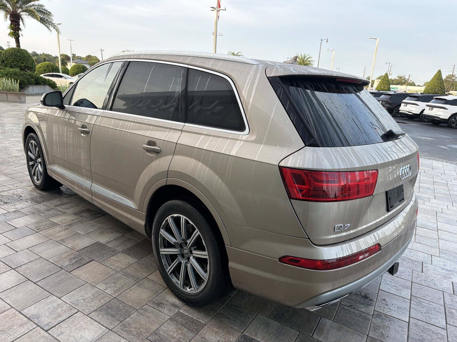 2019 Audi Q7 Premium Plus