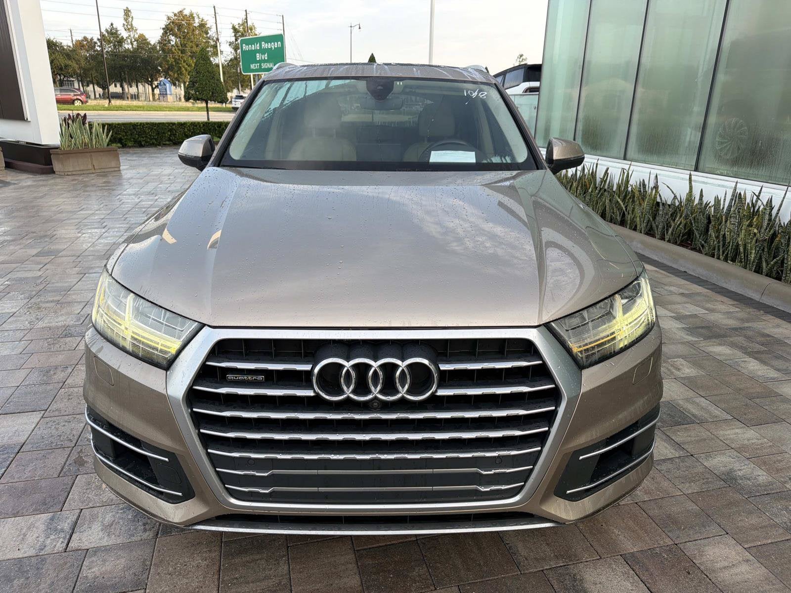2019 Audi Q7 Premium Plus