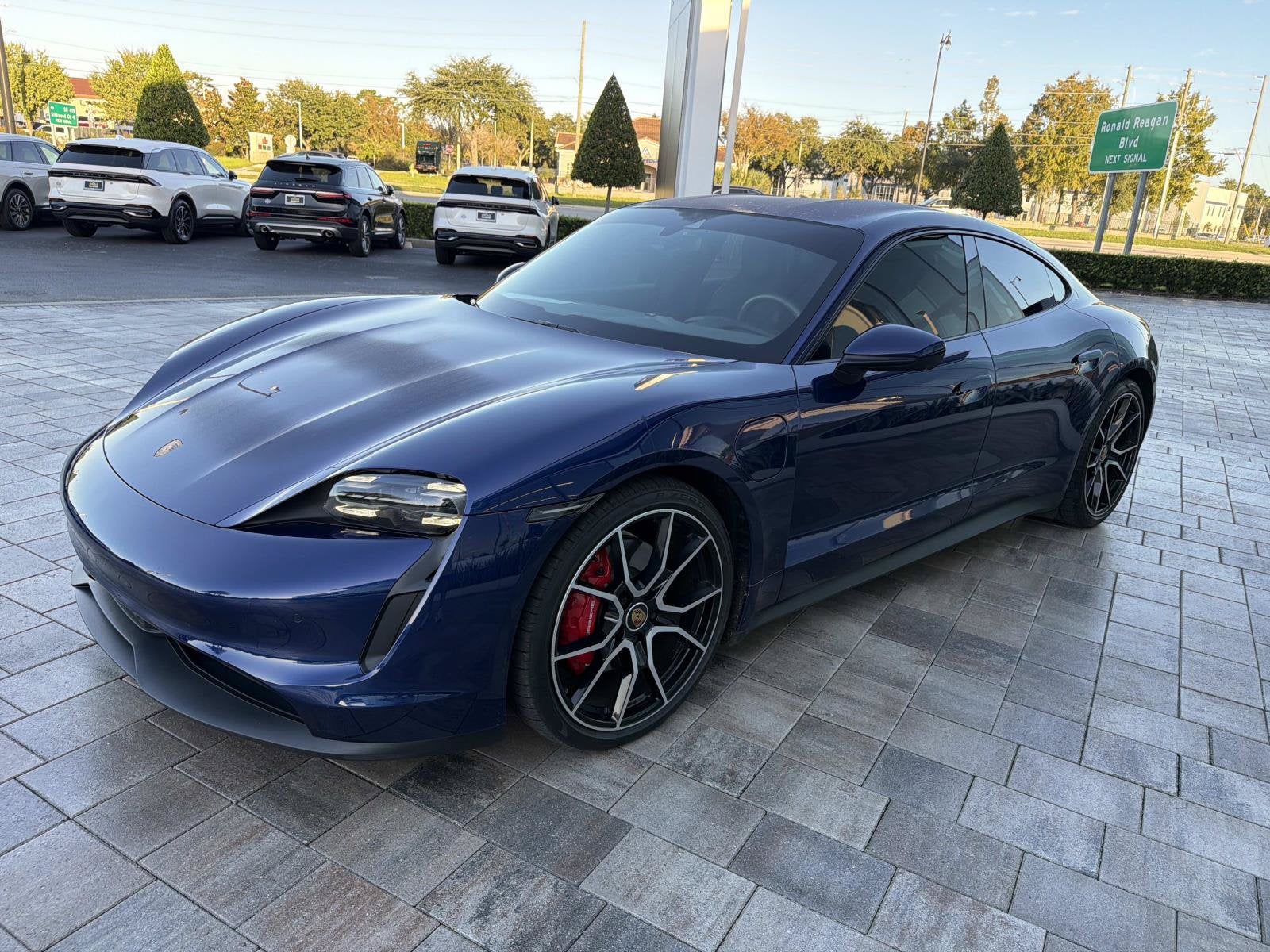 2023 Porsche Taycan 4S