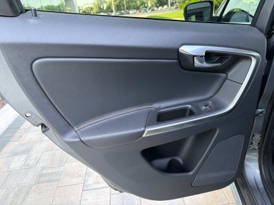2017 Volvo XC60 Dynamic
