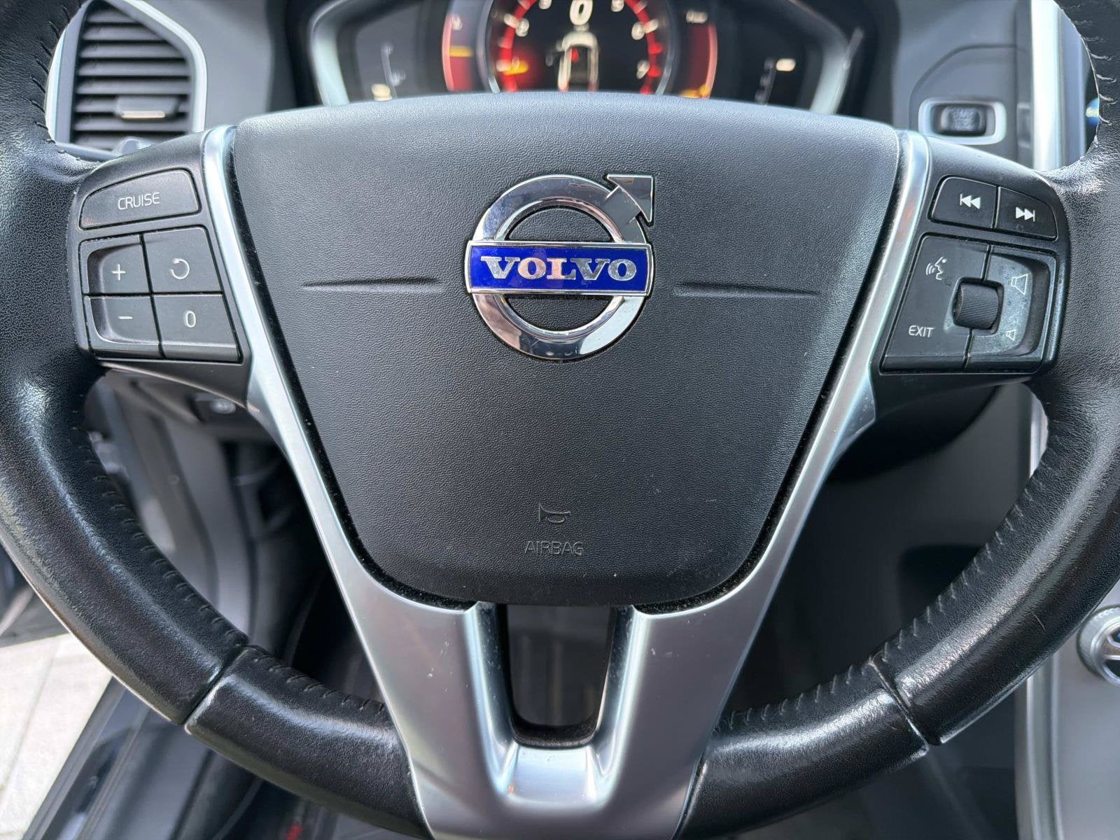 2017 Volvo XC60 Dynamic