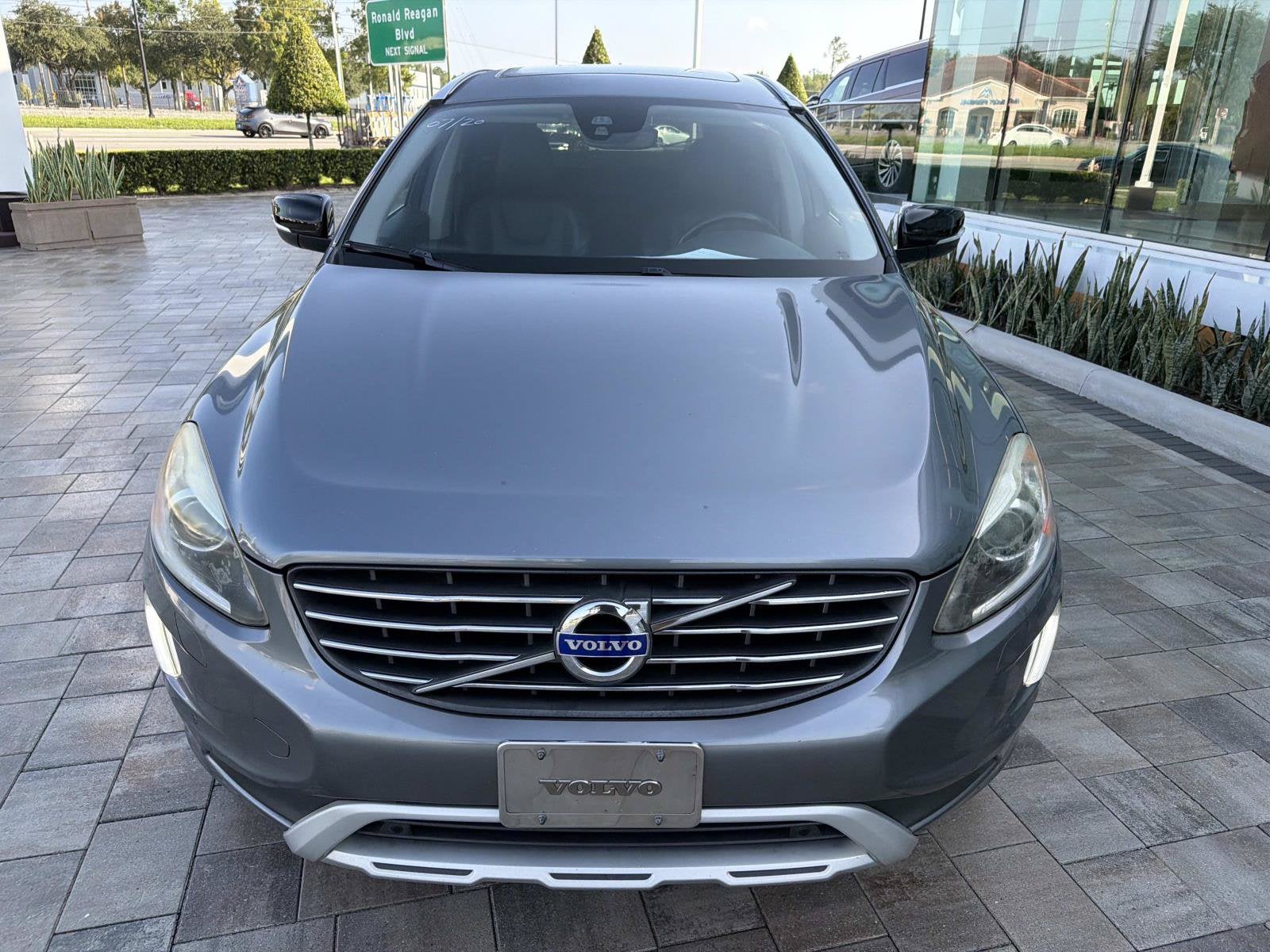 2017 Volvo XC60 Dynamic